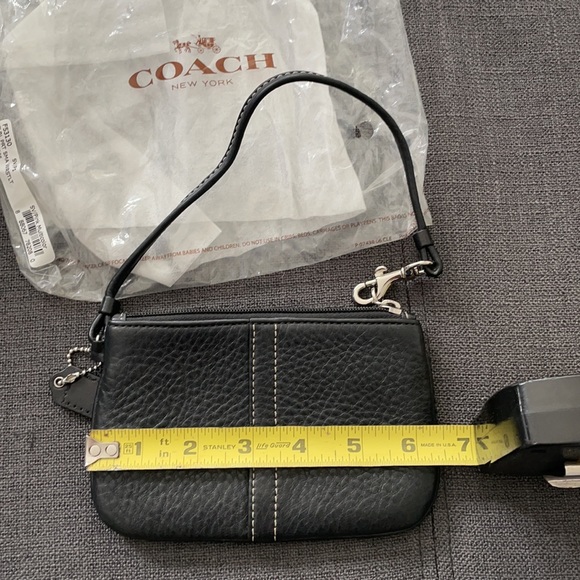 Coach Black Leather Wristlet - Picture 4 of 6